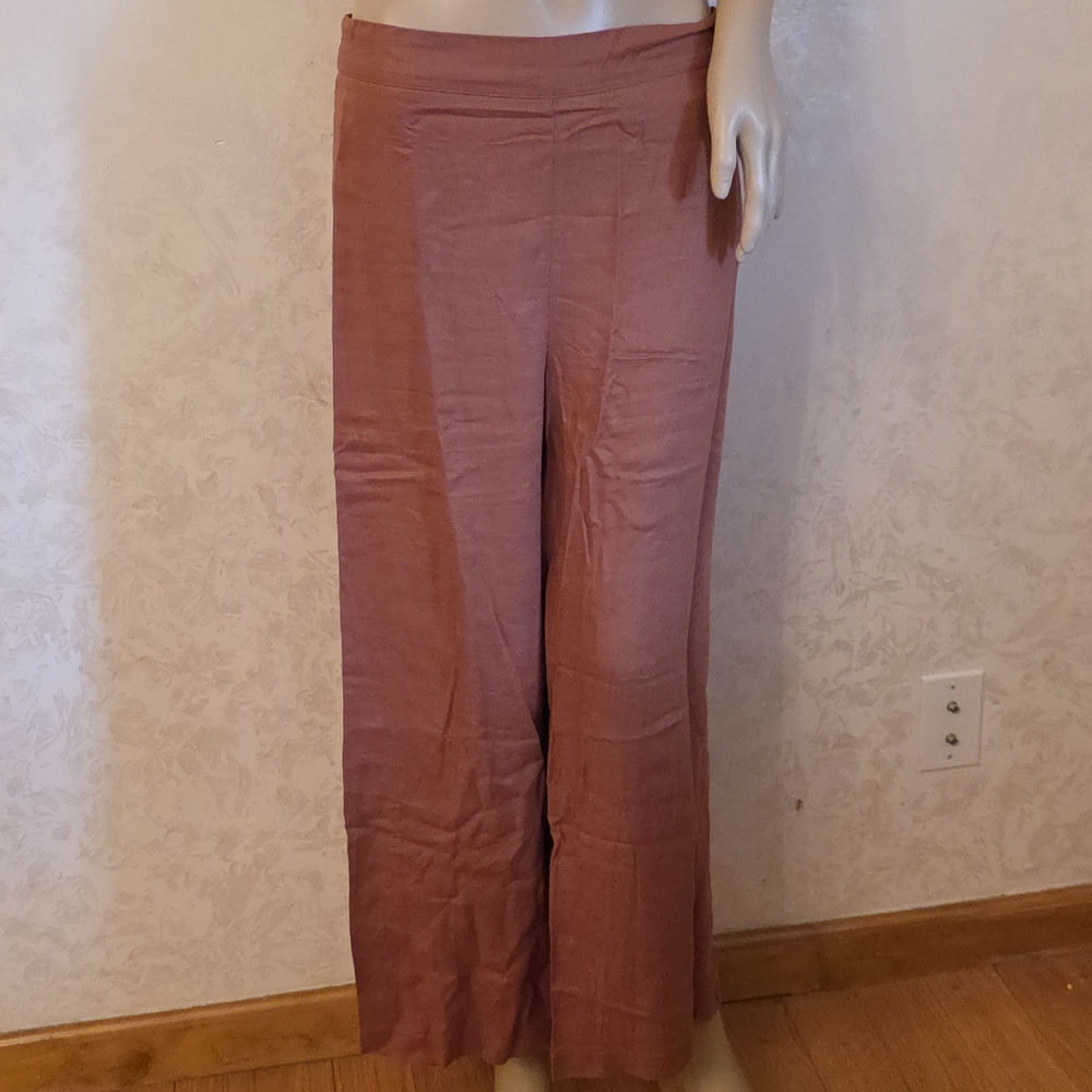Chic Wide-Leg Pants in Mauve